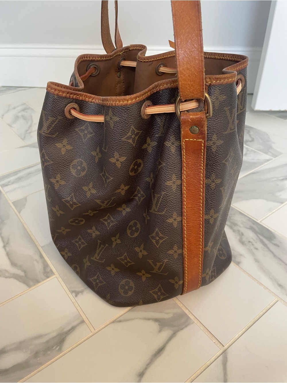 Authentic Louis Vuitton Noe Monogram bag 1988 vintage - Picture 3 of 11